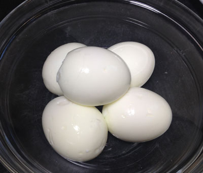 peeled eggs